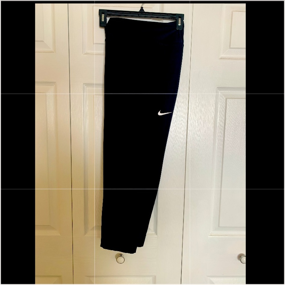 Black plus size Nike Dri-fit leggings